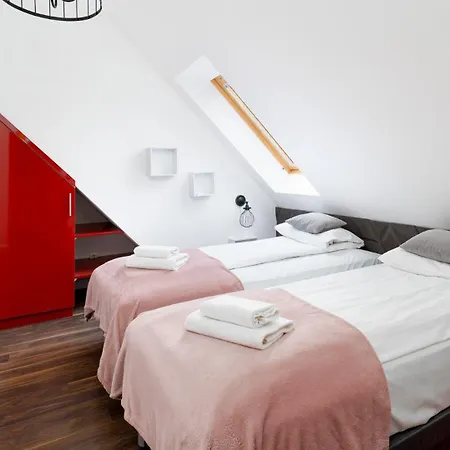 Wonder - Górskie Z Kominkami Na Kameralnym Osiedlu - Plac Zabaw Na Terenie Kompleksu * Karpacz