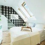 Wonder - Górskie Z Kominkami Na Kameralnym Osiedlu - Plac Zabaw Na Terenie Kompleksu * Karpacz