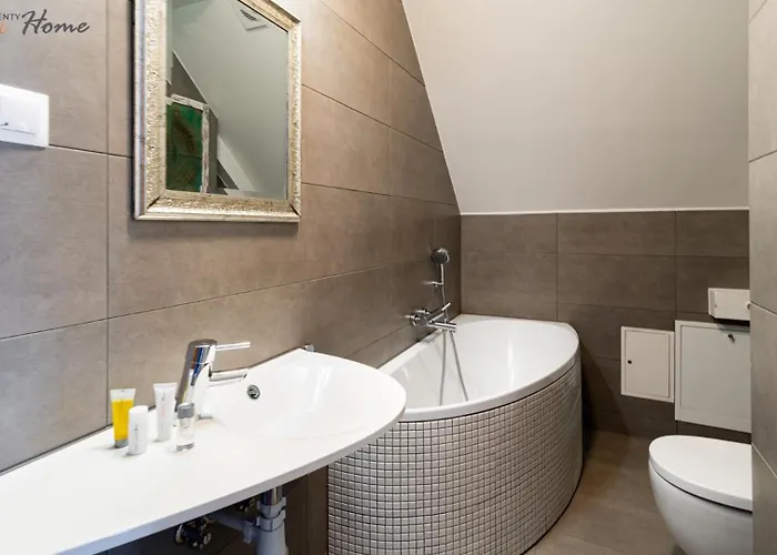 Wonder - Górskie Z Kominkami Na Kameralnym Osiedlu - Plac Zabaw Na Terenie Kompleksu * Karpacz